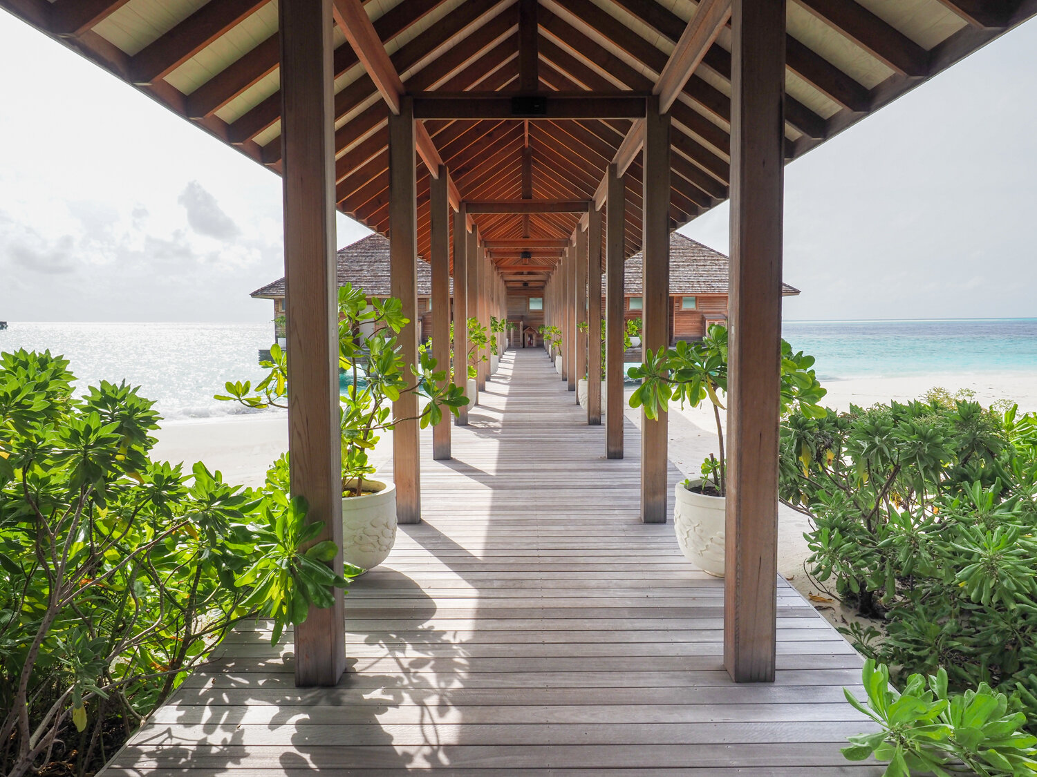 Duniye Spa at Hurawalhi Maldives