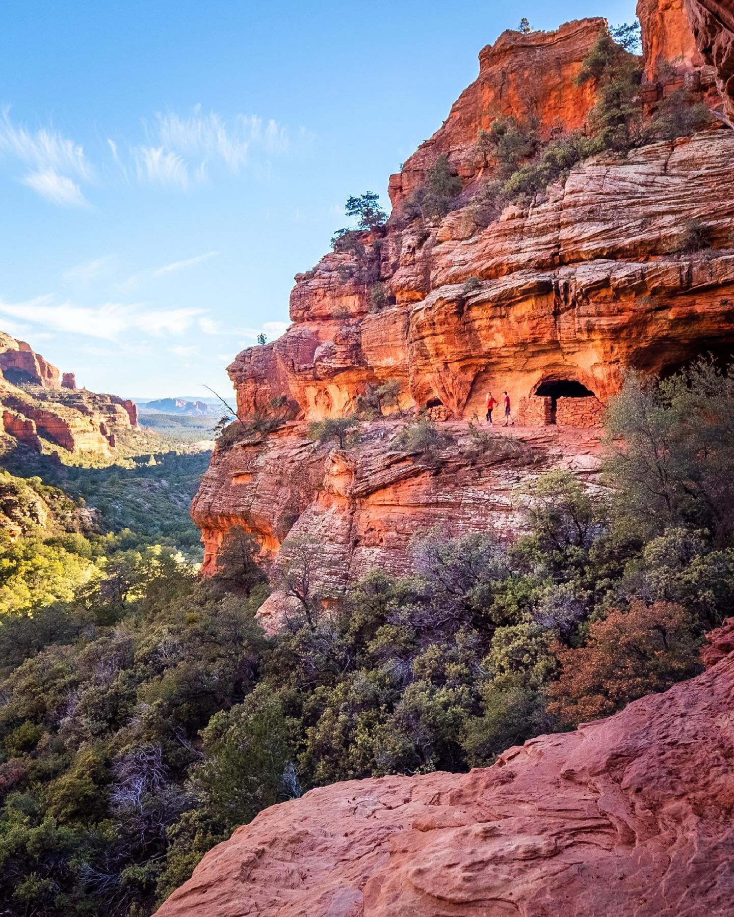Such an incredible feeling to walk the same ledges that people called &ldquo;home&rdquo; hundreds of years ago. It&rsquo;s no wonder that this area has been referred to as the &ldquo;Yavapai-Apache Garden of Eden.&rdquo; 🏜